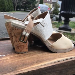 KAT VON D CORK HEEL